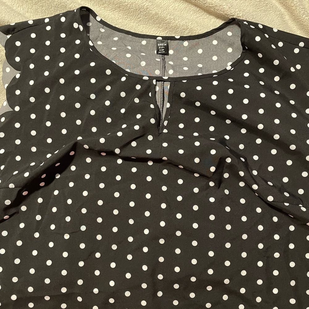 Shein Fit+ Blouse 28/30